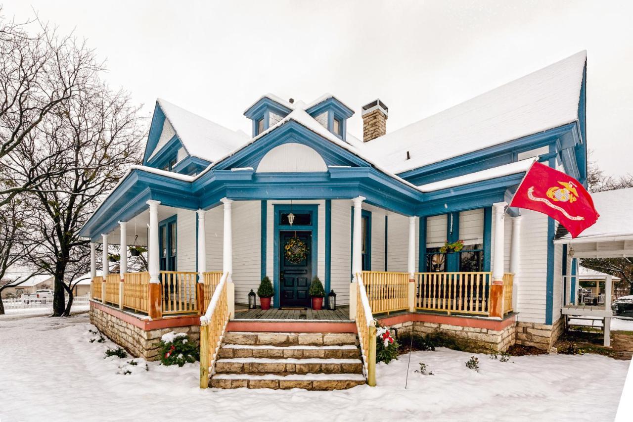 Blue Heron Bed And Breakfast On Lake Granbury Eksteriør bilde