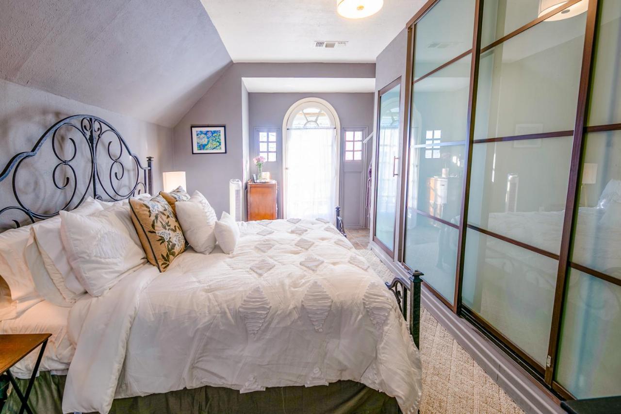 Blue Heron Bed And Breakfast On Lake Granbury Eksteriør bilde